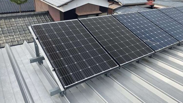 太陽光パネルの破損