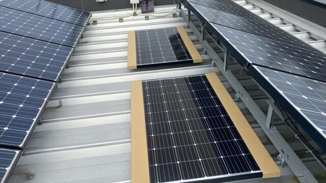 太陽光パネルの破損